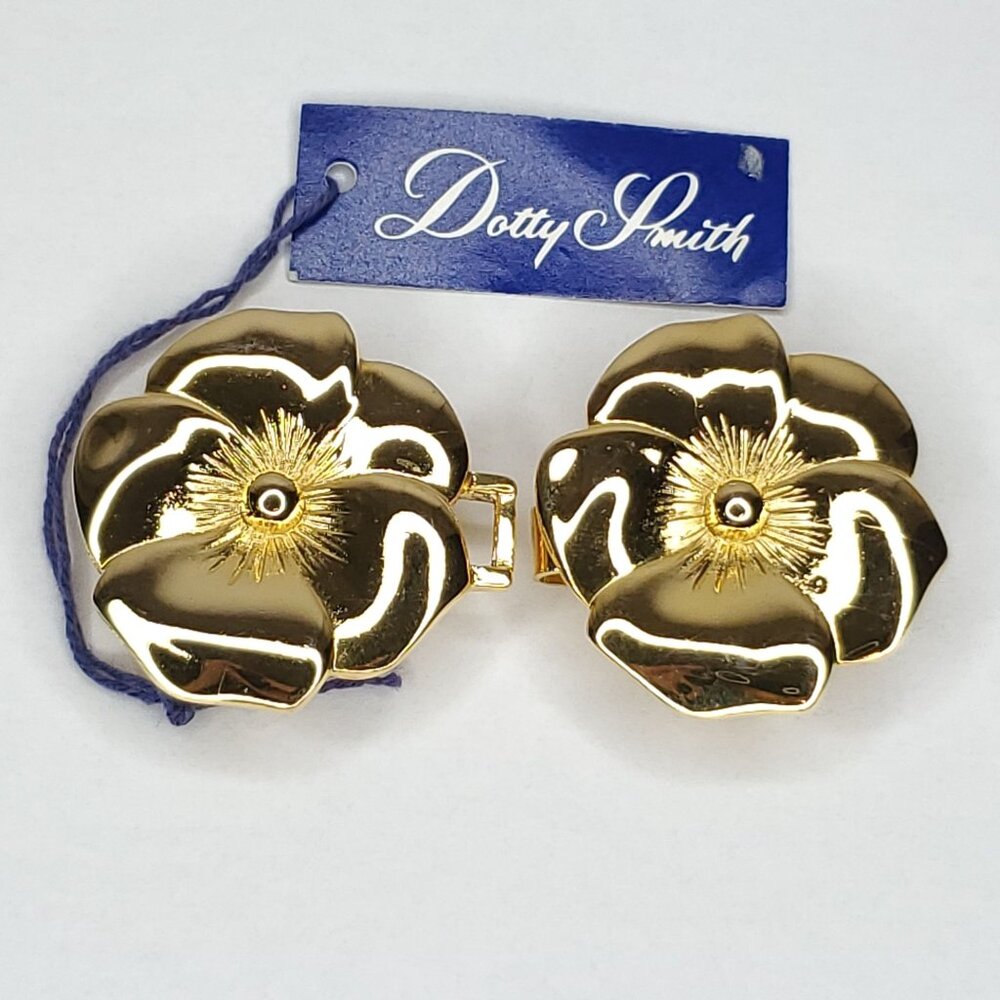 Vintage Dotty Smith Belt Buckle Flower Floral Gold Tone Metal